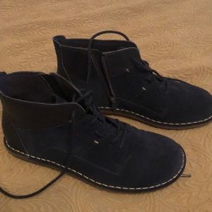 Clark’s NEW Navy suede 8M zip on inside & lace up